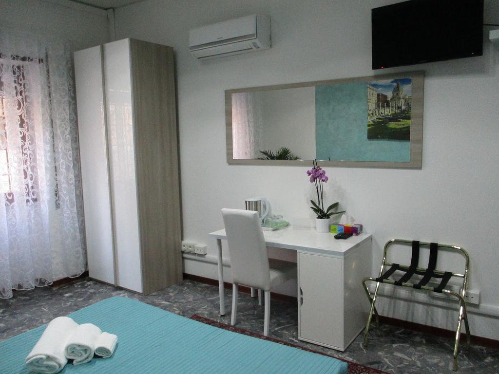 Maxim Rooms Rom Exterior foto