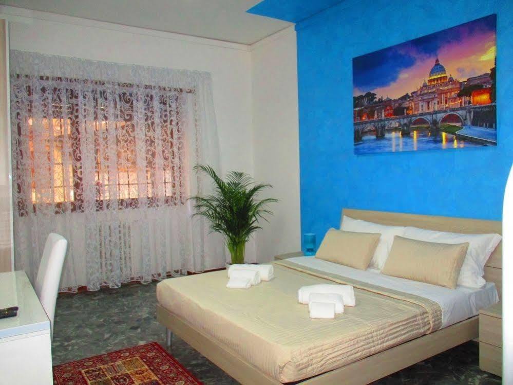 Maxim Rooms Rom Exterior foto