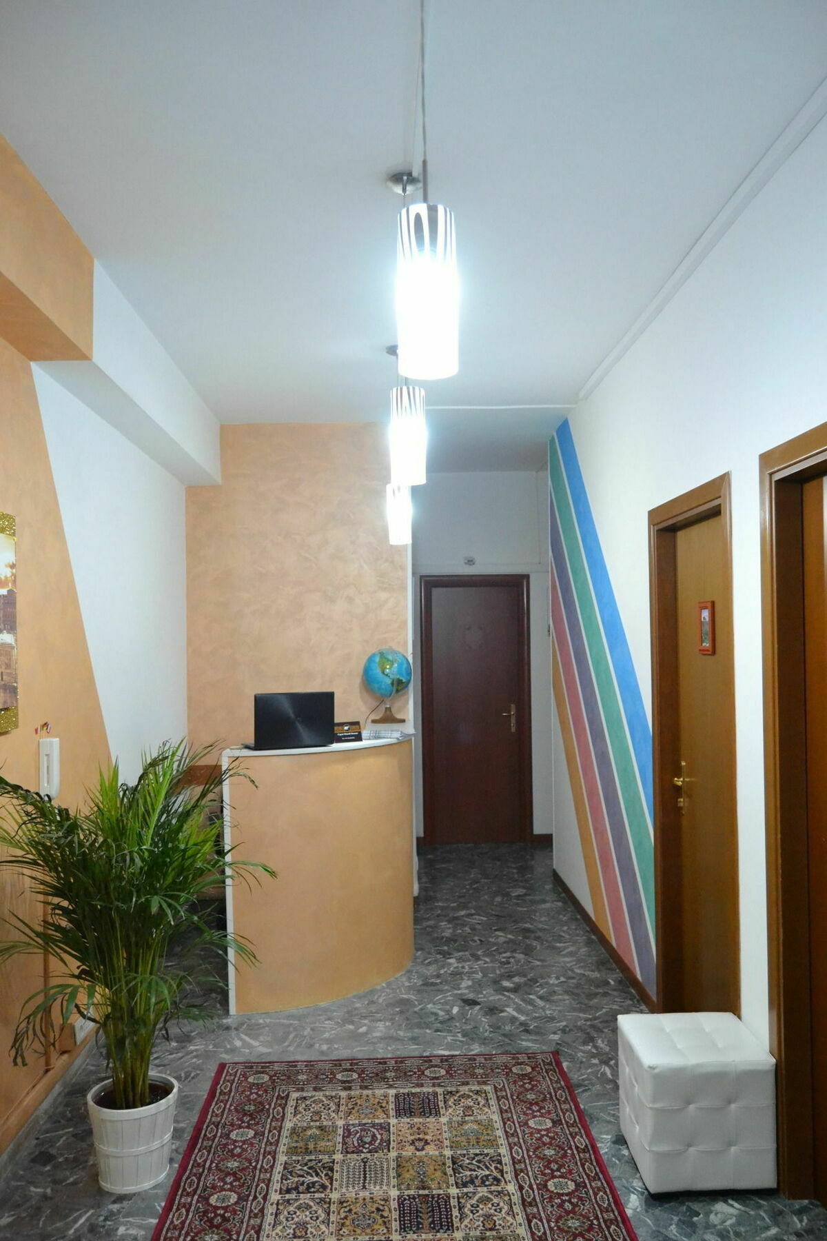Maxim Rooms Rom Exterior foto